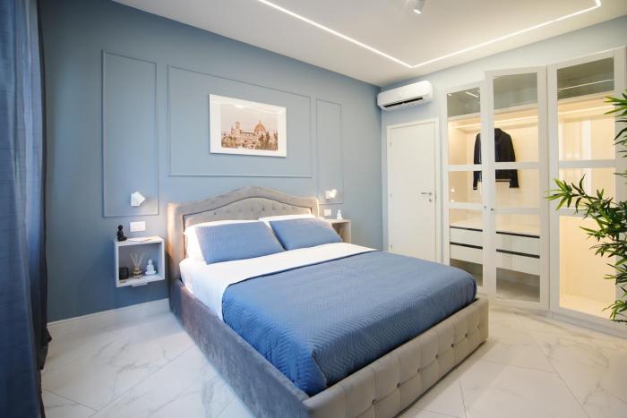 Sky suite downtown SMN ,train station,2 letti,balcone