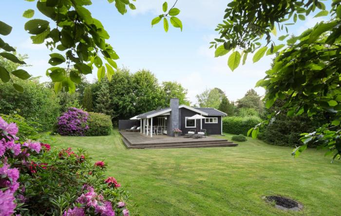 3 Bedroom Cozy Home In Gilleleje