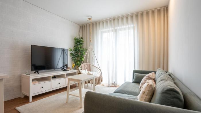 Serene 1BR Spot by LovelyStay