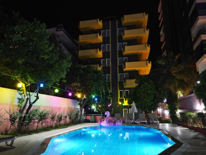 Gold Twins Boutique Hotel