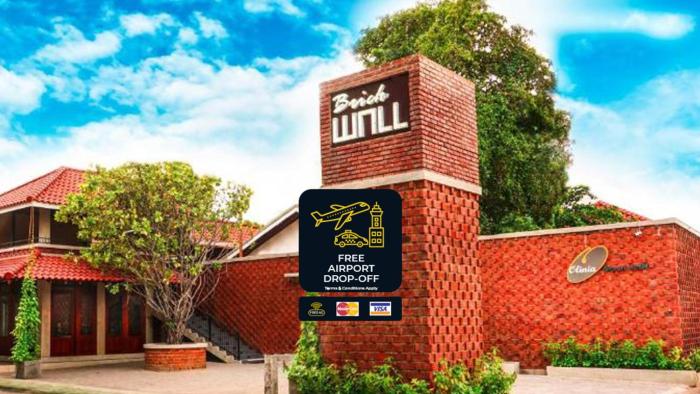 Olinia Airport Hotel