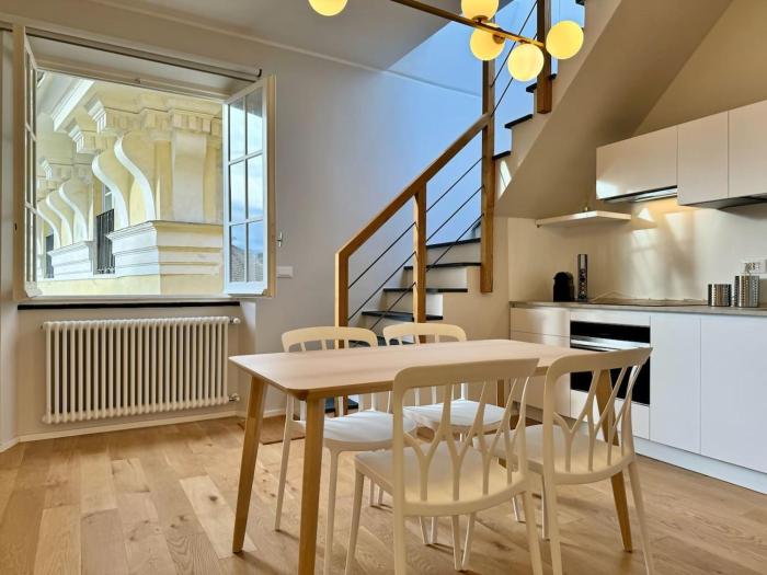 Lusso dei Rolli Attico Pellicceria Con Terrazzo