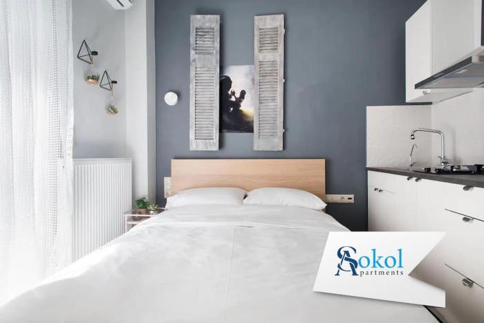 A comfortable small studio nearby Acropolis 5