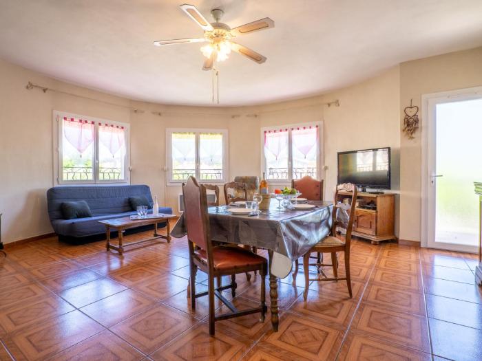 Apartment La Caterina-2 by Interhome