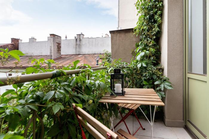 Apartment with balcony - Dietla 109 street