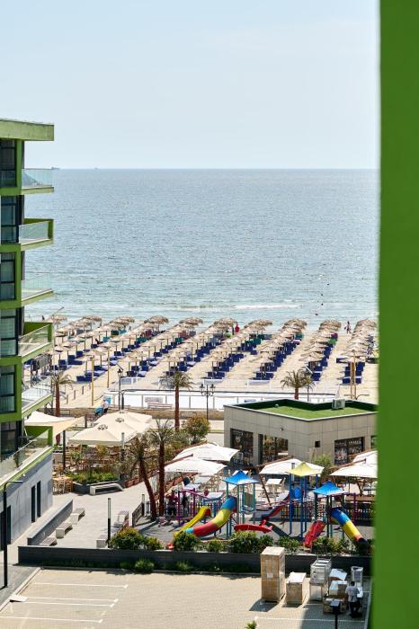 SilverBay - Pool and Spa Beach Resort