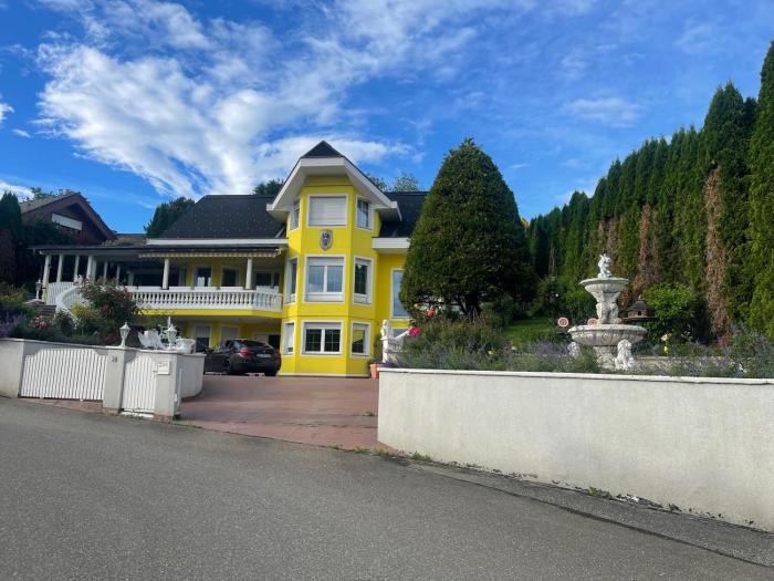 Apartments in elegant Villa am Red Bull Ring in Spielberg