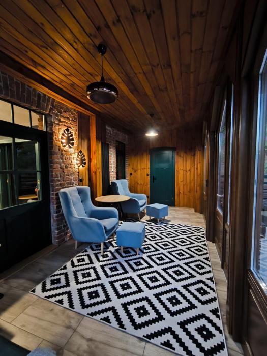 IZERSKA WERANDA - Górski Apartament 120m2