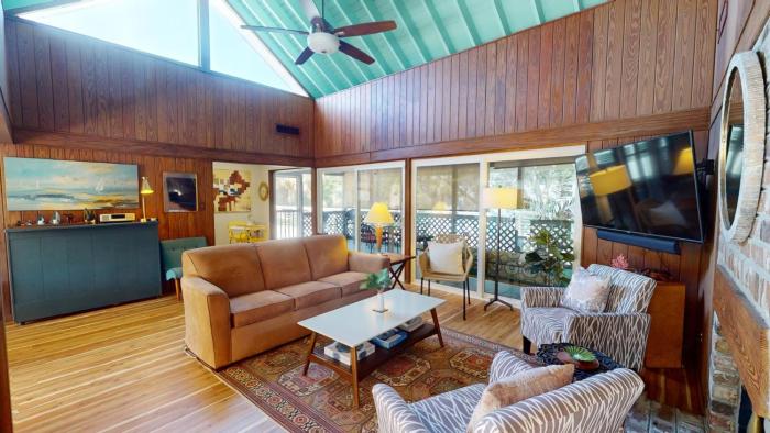 6 7th Street by Tybee Vacation Rentals