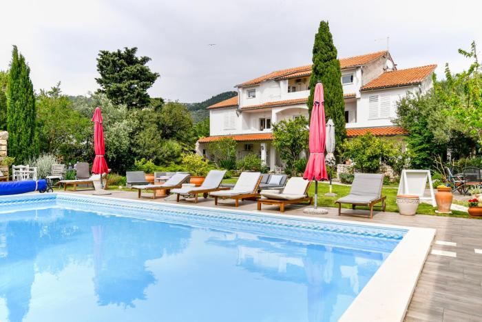 Family-friendly apartments with swimming pool Barbat, Rab - 20170