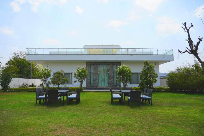 Aravali Villa