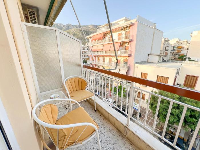 Central Apartment - 2 BR & Terrace I 50m to Beach