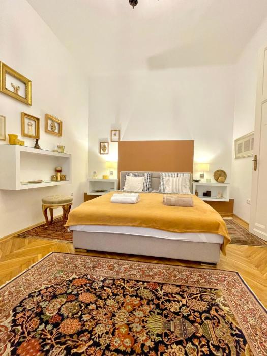 Gold Pearl Apartment 2 rooms at St Stephen s Basilica
