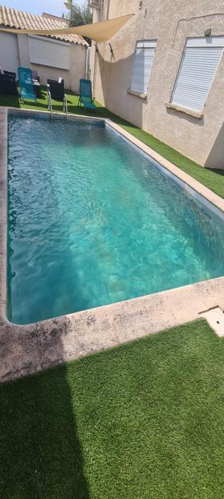 Studio au calme avec piscine