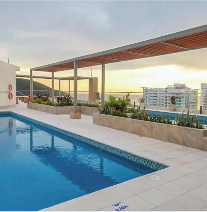 Encantador Apartamento Salguero Suites