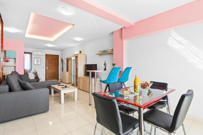 Emmanouel Maisonette near the Sea