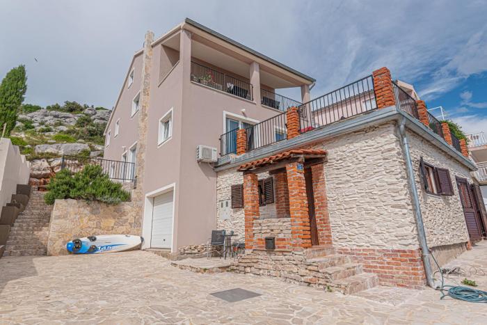 Apartments with a parking space Bilo, Primosten - 23259