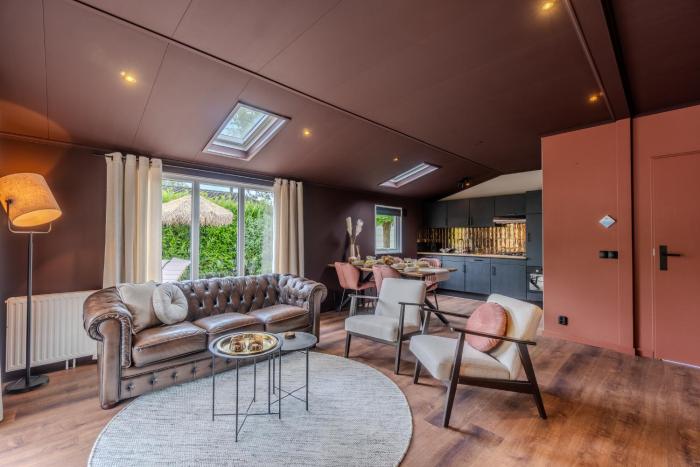 Hotel chique tiny wellness hottub & sauna