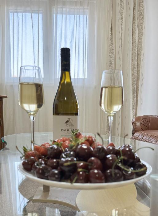 Status-M Apartments Irysh