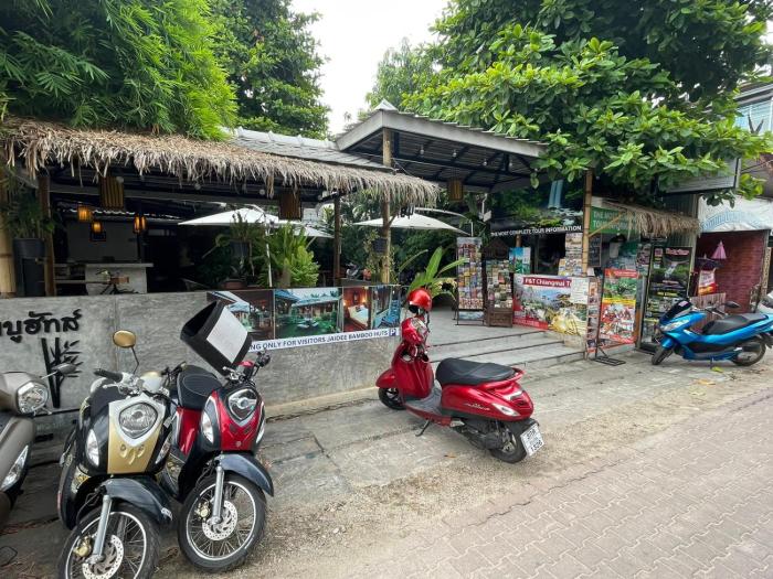 Boutique Hotel & Restaurant, Jaidee Bamboo Huts