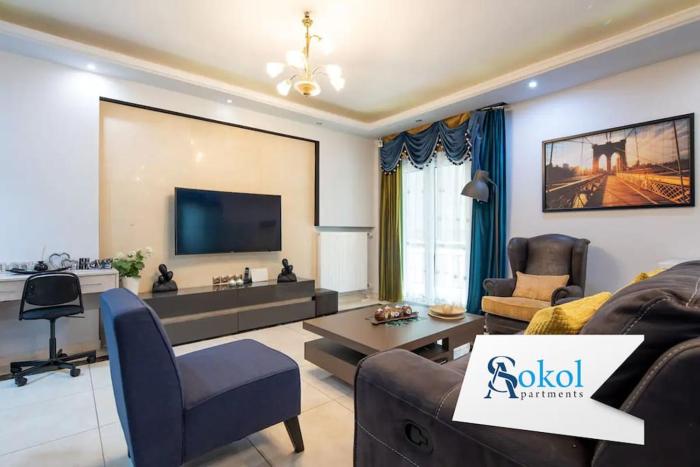 Majestic and spacious apartment near Acropolis