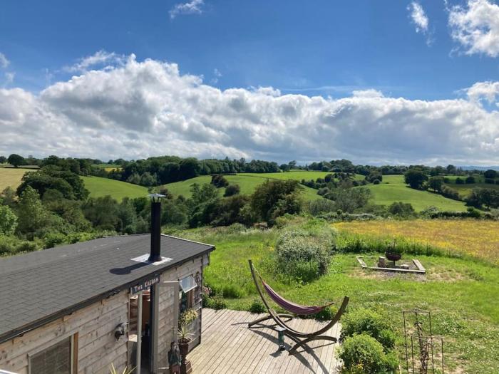 A charming unique lodge, with log burner and incredible views