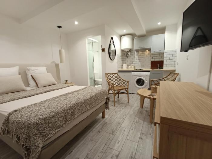 Studio à 2 pas du port