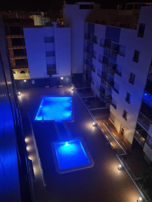 Evita Luxury Apartments - Near Playa Los Locos Beach with Pool