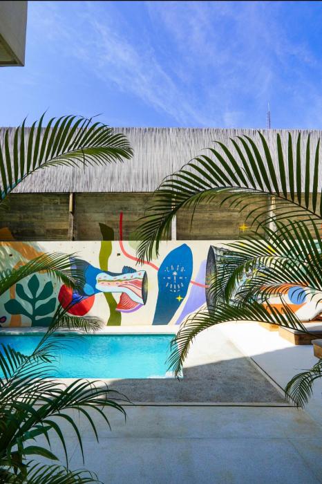 Casa Borka LUXURY FULLY FURNISHED BEACH CONDOS WITH POOL