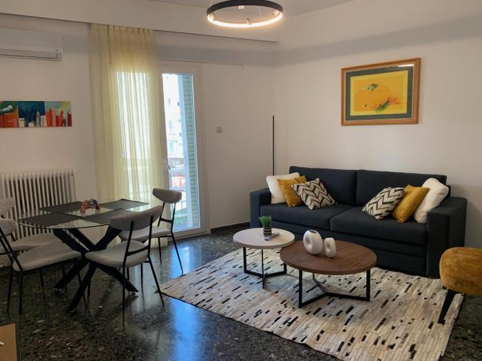 Small appartment near the center