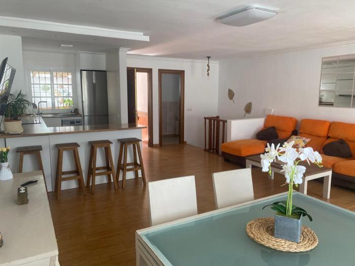 Noelia´s Playa Golf Tourist Home