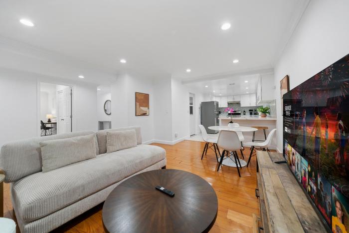 # Marbella Lane - Serene & Spacious 3BR Haven