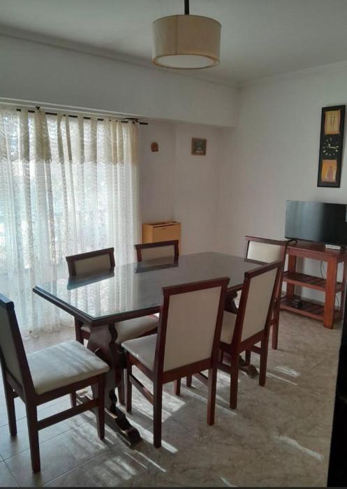 Dpto con cochera - Barrio La Perla