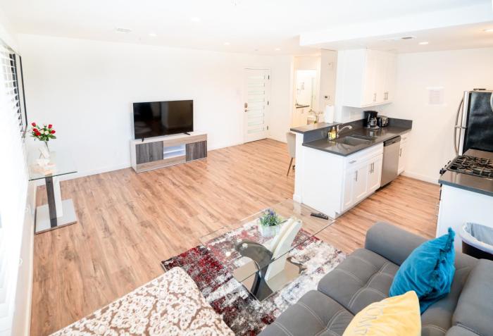 Sleek 1-Bedroom Apartment with AC & gated Parking space