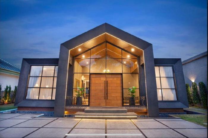 De Black Challet Villa