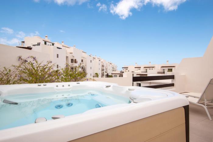 Colinas - Tahona 3-2 PENTHOUSE JACUZZI & POOL VIEW