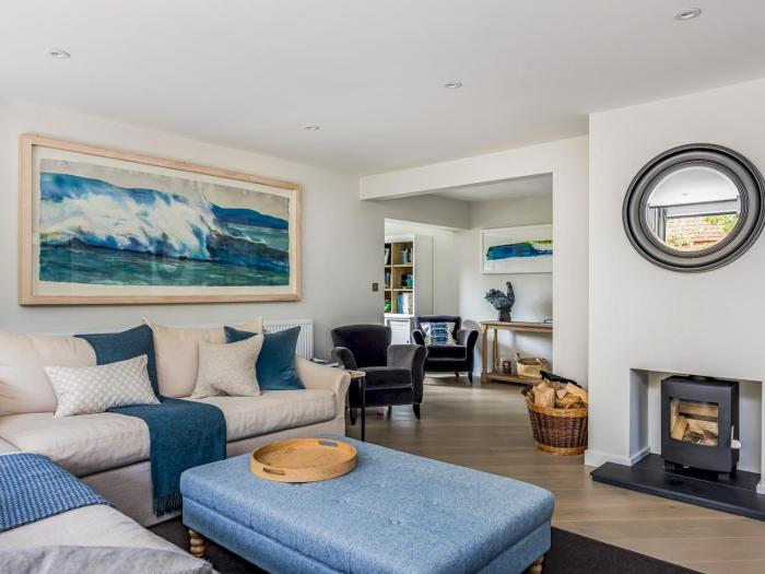 Modern Stylish Bosham Home - Pass The Keys