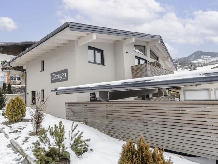 Apartment Das Georgen- Großglockner-Kitzsteinhorn by Interhome