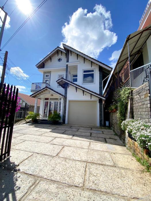 Villa Tường Vy - Đà Lạt