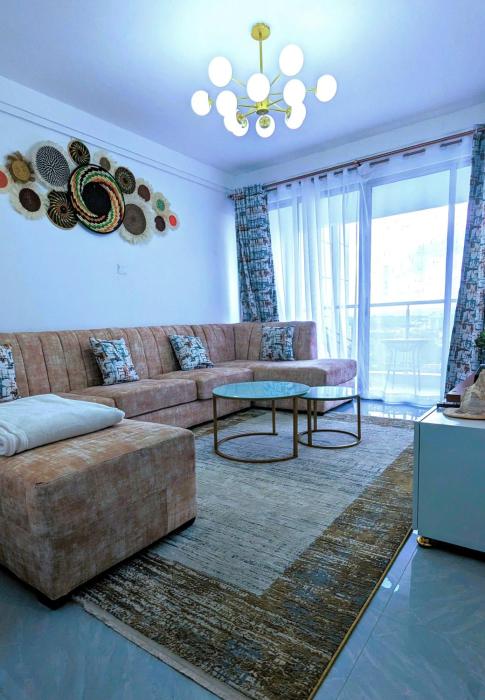 Gold Park 3BR Apartment