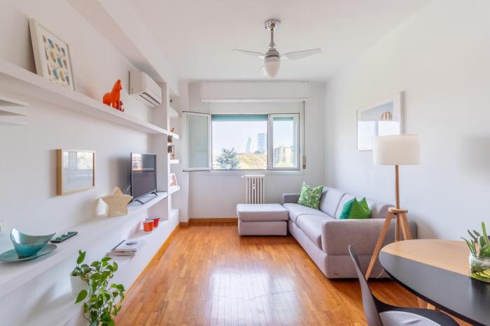 Trilocale in Via Pogatschnig 40 -- San Siro-Rho Fiera-Duomo