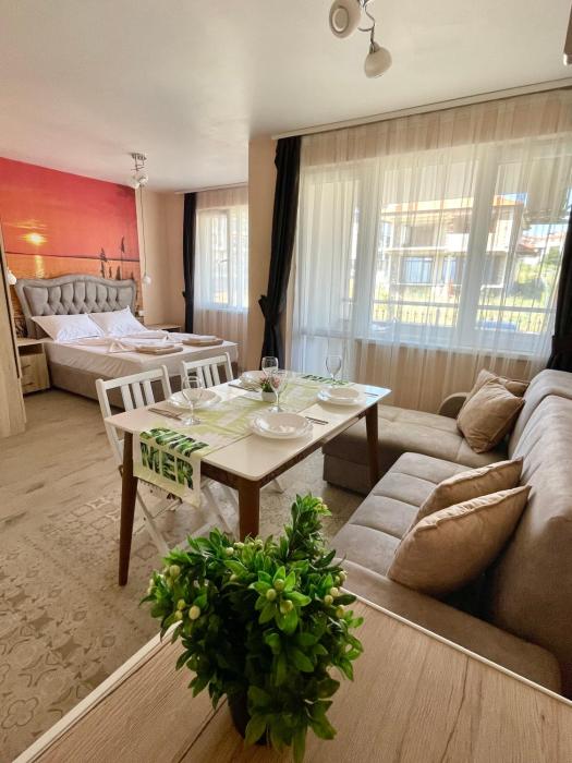 Sunset studio in Sozopol, with free parking
