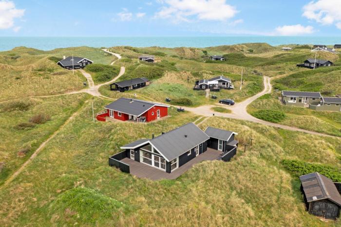 Bettysvej 3 - Bright And Coastal Holiday Home