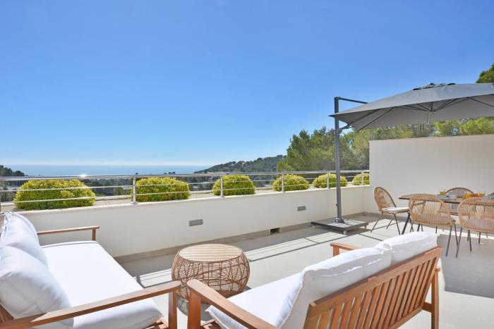 Altea Bayview Apartment by NRAS