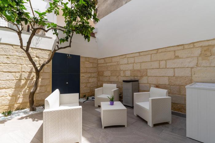 Casa Chiaraluna by BarbarHouse