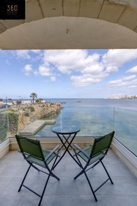 Seafront, studio home with private seaview terrace by 360 Estates