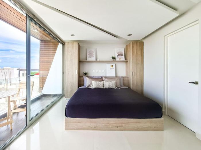 DK Exlusive 1BR- Balcony and Rooftop Sea view