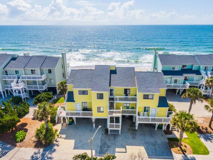 Ocean Dunes 1402