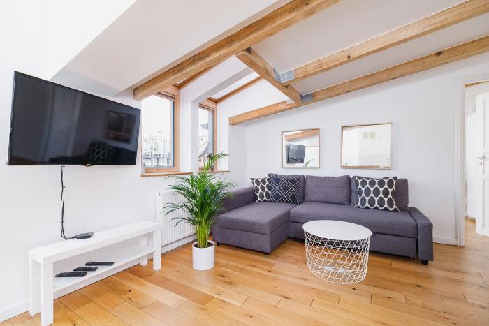 2 bedroom Apartment with terrace- Piłsudskiego 11