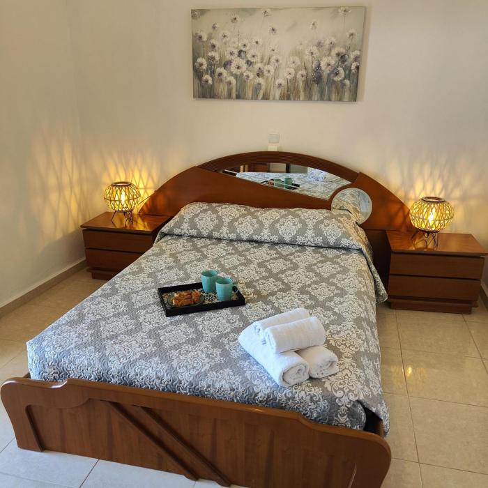 Casa di Rena Private House with Sunset View